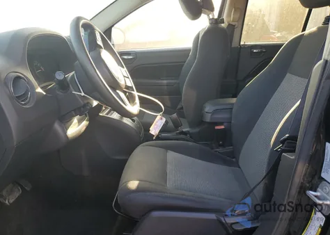 2016 Jeep Compass Sport из США, поврежденный, VIN 1C4NJCBA4GD665092